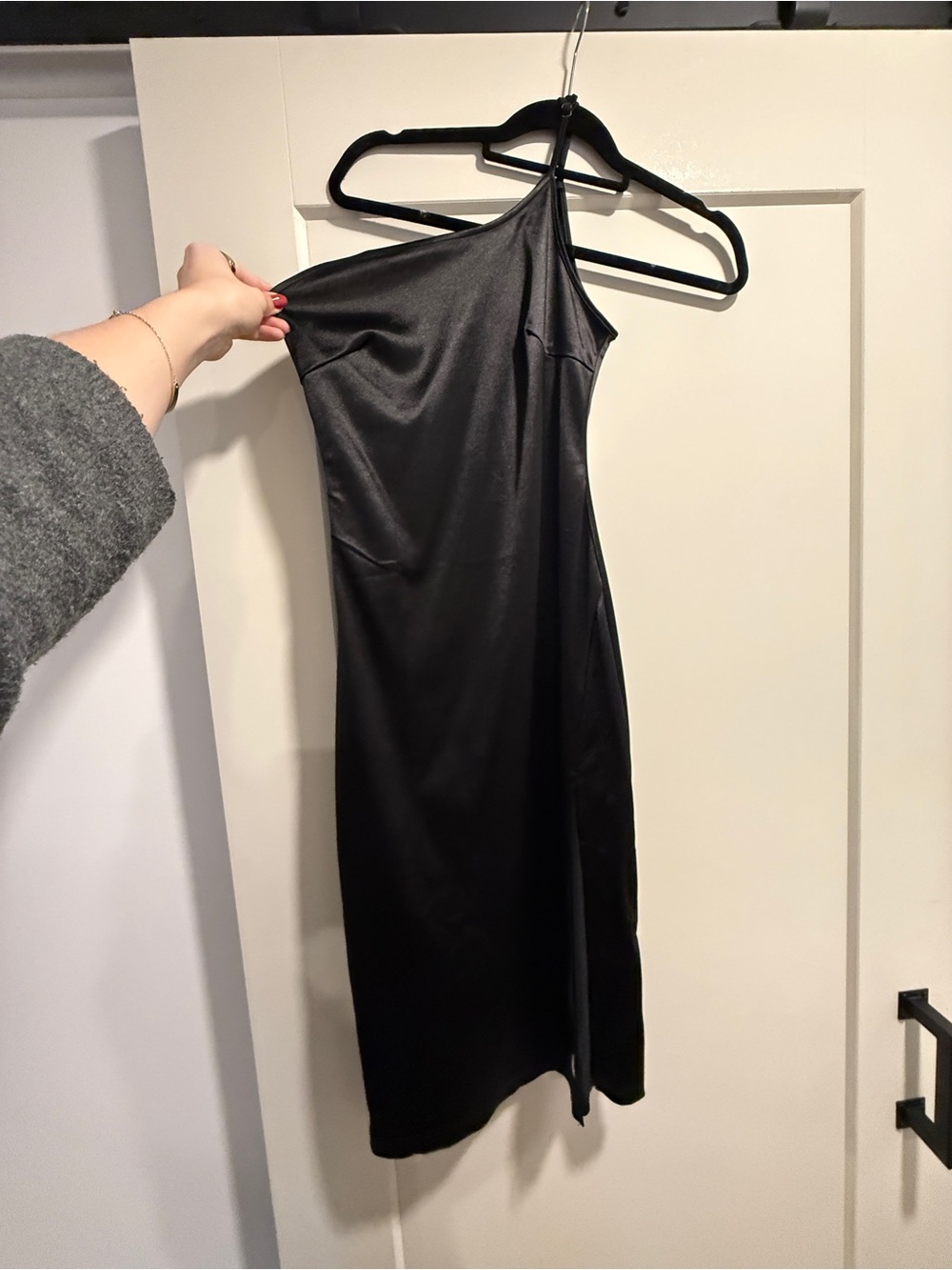 ROMWE Black Asymmetric One-Shoulder Midi Dress
